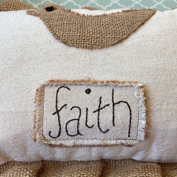 Glory Haus Bird Faith Burlap Pleated Ruffle Trim Pillow - Picture 2 of 7